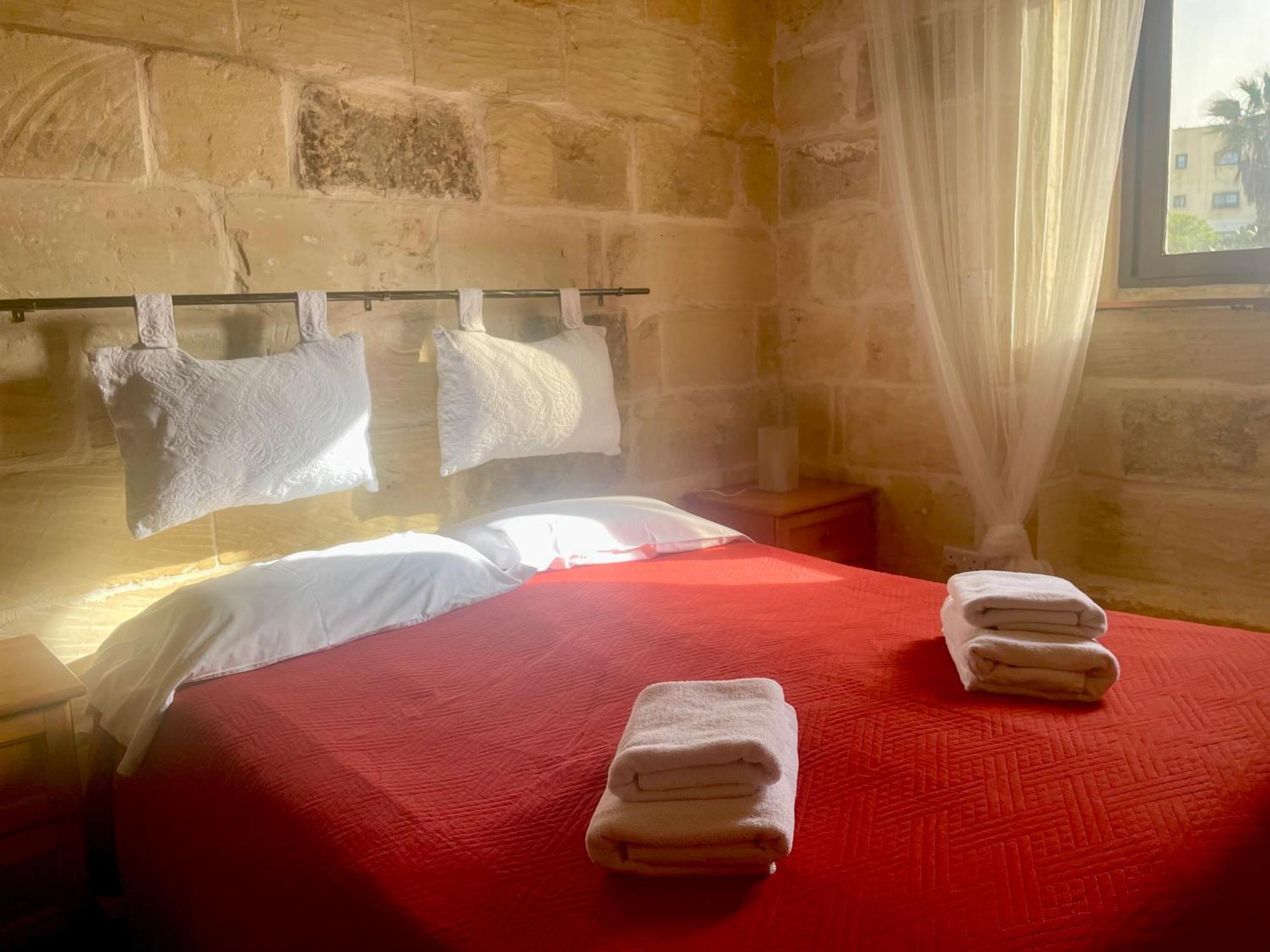 Gozo Ferrieha B&B Qala Zimmer foto